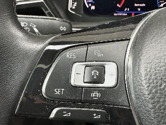 Volkswagen Touran R-LINE picture 10