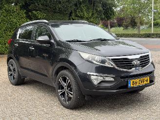 Kia Sportage 2.0 plus pack. LEER | PANO | TREKHAAK | picture 7