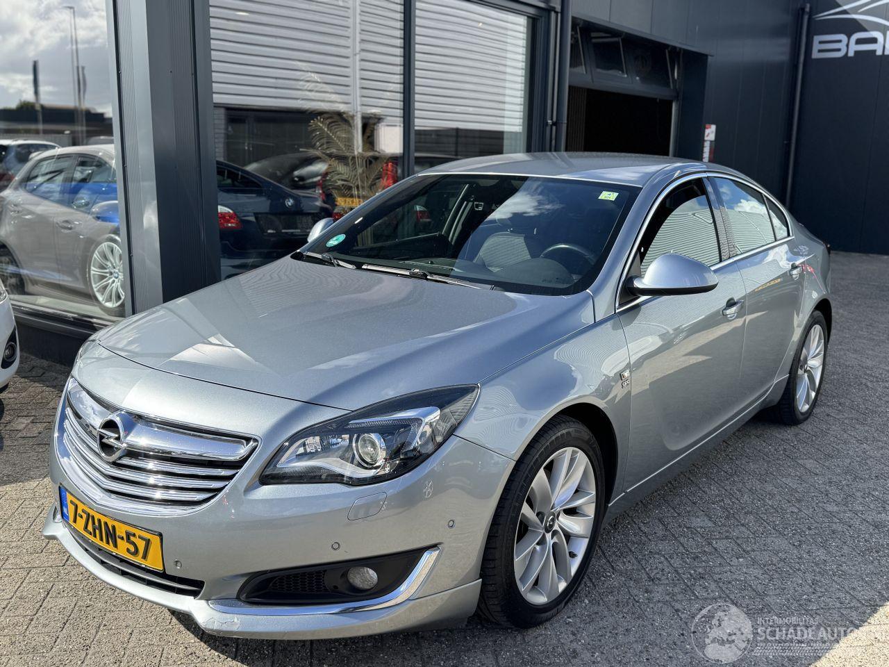 Opel Insignia 1.6 T Cosmo OPC Line
