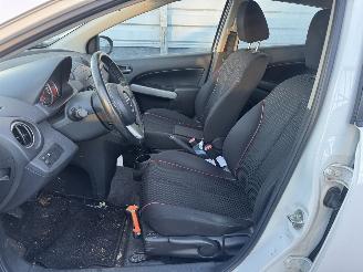 Mazda 2 1.3 Bifuel GT-M Line picture 14