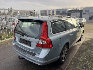 Volvo V-70 Volvo V70 2.4 D5 Summum picture 4