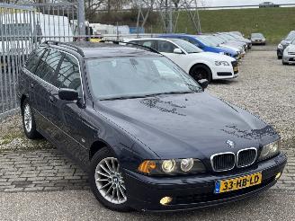 BMW 5-serie 530D Touring picture 2