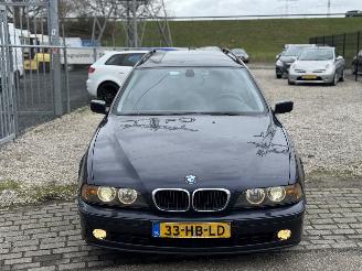 BMW 5-serie 530D Touring picture 4