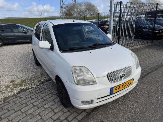 Kia Picanto 1.0 EX picture 2