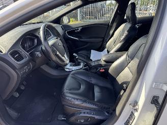 Volvo V-40 2.0 D2 Summum Business picture 17