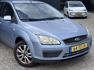 Ford Focus 1.6 16-V trend picture 2