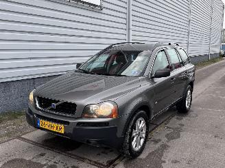 skadebil auto Volvo Xc-90 2.5 T Summum 7persoons 2005/4
