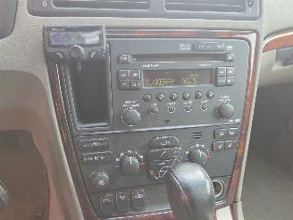 Volvo Xc-70 2.4D picture 12