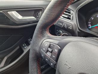 Ford Focus ST-Line Automaat Keyless Acc Camera Led Navi Lane-Assist Stuurverw. 92KW/125PK picture 12
