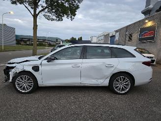 Unfallwagen Seat Leon FR 1.4 eTSI Hybrid Sportstourer Memory Led Navi Camera Leder 27gr.! 2021/5