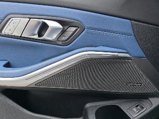 BMW M3 Competition M Carbon Int.+Extr. Head-Up Harman-Kardon Sfeerverl. Memory Surround-View Sport-Uitlaat 390KW / 530PK picture 20