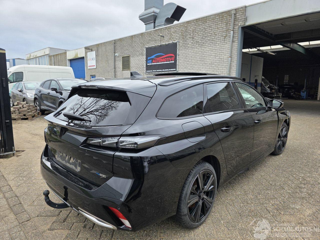 Peugeot 308 GT 1.6-Hybride Pano Memory Focal-Sound Virtual 360View Keyless Leder Sfeerverl. Standkachel Trekhaak