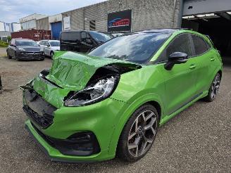 Unfallwagen Ford Puma ST-PERFORMANCE Pano B&O-sound Led Camera Lane-Assist Stuurverw. Voorruitverw. 147KW / 200PK 2022/8
