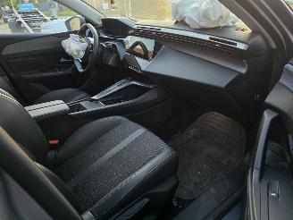 Peugeot 308 Allure Automaat Virtual Keyless Camera Navi Led 96KW / 131PK picture 9