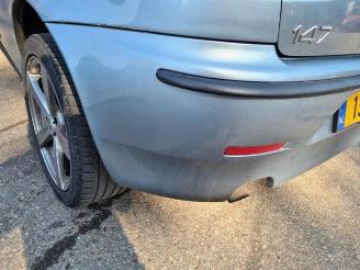 Alfa Romeo 147  picture 10