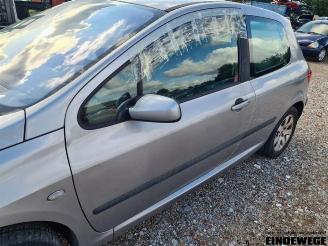 Peugeot 307 307 (3A/C/D), Hatchback, 2000 / 2009 1.6 16V picture 8