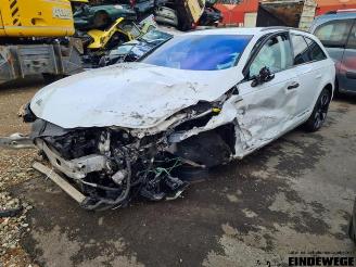 Vrakbiler auto Audi A4 A4 Avant (B9), Combi, 2015 2.0 TDI 16V Quattro 2017/6