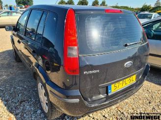 Ford Fusion Fusion, Combi, 2002 / 2012 1.4 16V picture 3