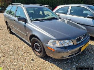 demontáž osobní automobily Volvo V-40 V40 (VW), Combi, 1995 / 2004 2.0 16V Turbo 2003/5