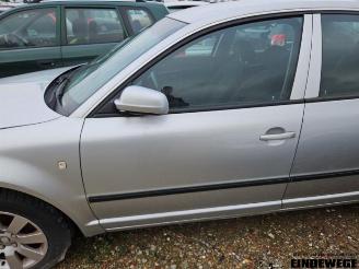 Skoda Superb Superb (3U4), Sedan, 2001 / 2008 1.8 20V Turbo picture 10