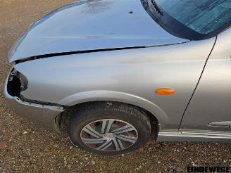 Nissan Almera Almera (N16), Hatchback, 2000 / 2006 1.5 16V picture 17