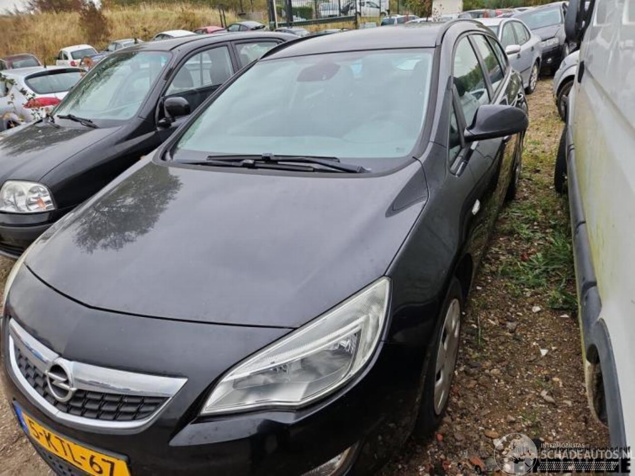 Opel Astra Astra J Sports Tourer (PD8/PE8/PF8), Combi, 2010 / 2015 1.4 16V ecoFLEX