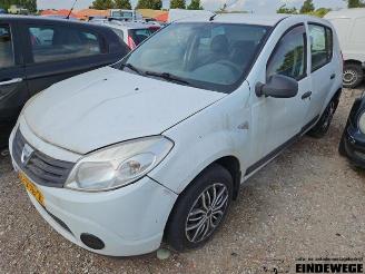 Uttjänta bilar auto Dacia Sandero Sandero I (BS), Hatchback, 2008 / 2013 1.2 16V 2009/8