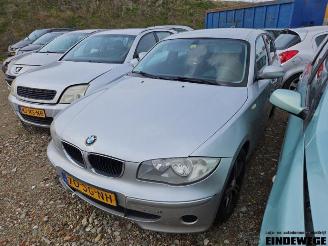 Vrakbiler auto BMW 1-serie 1 serie (E87/87N), Hatchback 5-drs, 2003 / 2012 116i 1.6 16V 2006/1