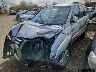 Coche siniestrado Kia Sportage Sportage (JE), Terreinwagen, 2004 / 2010 2.0 CVVT 16V 4x2 2007/4