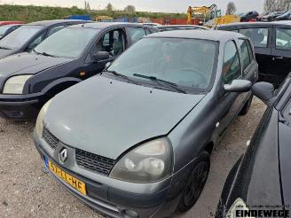 Uttjänta bilar auto Renault Clio Clio II (BB/CB), Hatchback, 1998 / 2016 1.4 16V 2003/2
