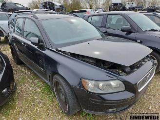 Uttjänta bilar auto Volvo V-50 V50 (MW), Combi, 2003 / 2012 2.4 20V 2006/1