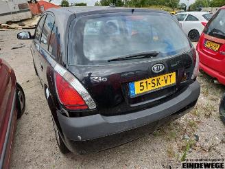 Kia Rio Rio II (DE), Hatchback, 2005 / 2011 1.4 16V picture 2