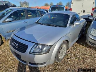 Vrakbiler auto Audi TT TT (8N3), Coupe, 1998 / 2006 1.8 20V Turbo Quattro 1999/3