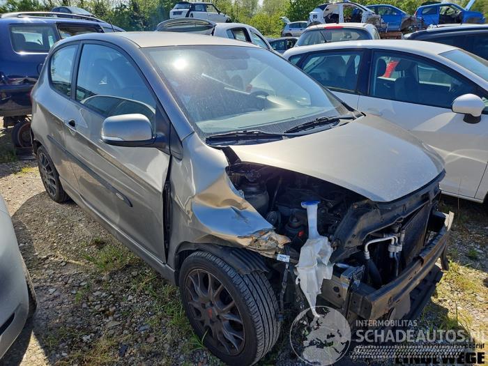 Kia Picanto Picanto (TA), Hatchback, 2011 / 2017 1.2 16V