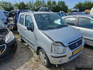 Coche siniestrado Suzuki Wagon r Wagon-R+ (RB), MPV, 2000 / 2008 1.3 16V 2001/9