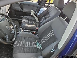Volkswagen Polo Polo IV (9N1/2/3), Hatchback, 2001 / 2012 1.2 picture 6