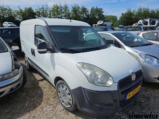 Vrakbiler auto Fiat Doblo Doblo Cargo (263), Van, 2010 1.3 D Multijet 2012/7