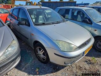 Ford Focus Focus 1, Hatchback, 1998 / 2004 1.6 16V picture 2