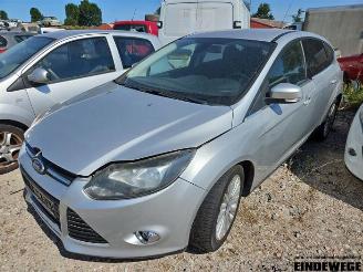 Uttjänta bilar auto Ford Focus Focus 3, Hatchback, 2010 / 2020 1.0 Ti-VCT EcoBoost 12V 100 2012/8