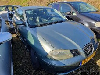 Vrakbiler auto Seat Ibiza Ibiza III (6L1), Hatchback, 2002 / 2009 1.4 16V 75 2002/7