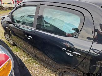 Peugeot 108 108, Hatchback, 2014 1.0 12V picture 10