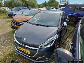 rozbiórka samochody osobowe Peugeot 208 208 I (CA/CC/CK/CL), Hatchback, 2012 / 2019 1.2 Vti 12V PureTech 82 2015/11