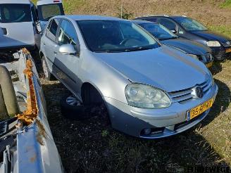Vrakbiler auto Volkswagen Golf Golf V (1K1), Hatchback, 2003 / 2010 1.6 FSI 16V 2005/8