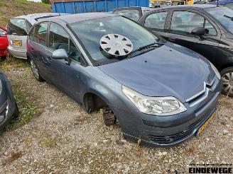 Coche siniestrado Citroën C4 C4 Berline (LC), Hatchback 5-drs, 2004 / 2011 1.4 16V 2007/1