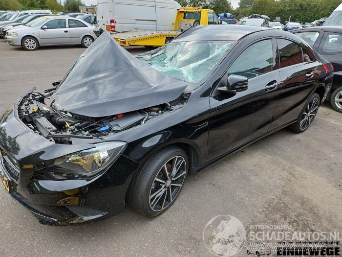 Mercedes Cla-klasse CLA (117.3), Sedan, 2013 / 2019 1.6 CLA-180 16V