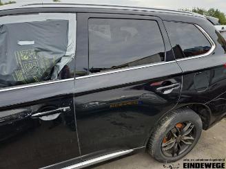 Mitsubishi Outlander Outlander (GF/GG), SUV, 2012 / 2022 2.4 16V PHEV 4x4 picture 11