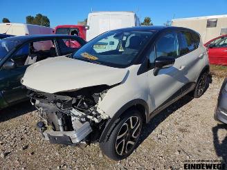 Vrakbiler auto Renault Captur Captur I (2R), SUV, 2013 0.9 Energy TCE 12V 2014/4