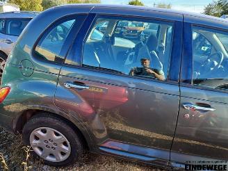 Chrysler Pt-cruiser PT Cruiser, Hatchback, 2000 / 2010 2.0 16V picture 12