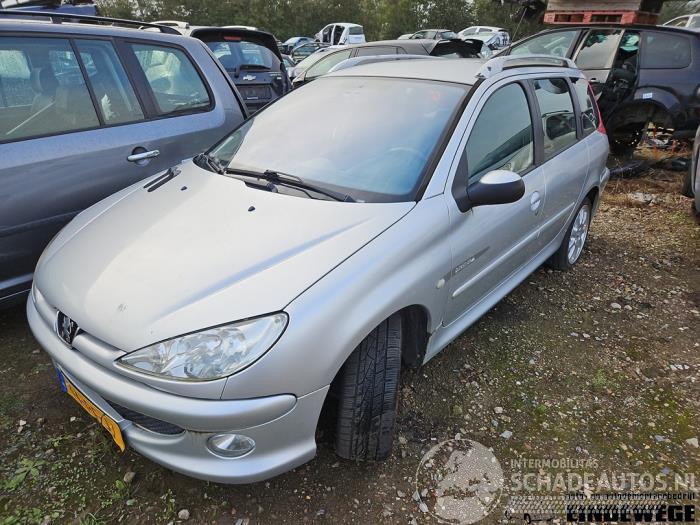 Peugeot 206 206 SW (2E/K), Combi, 2002 / 2007 1.6 16V