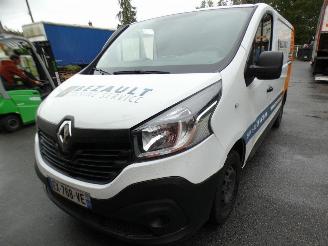 Renault Trafic TRAFIC 3 COURT PHASE 1 - 1.6 DCI - 16V TURBO picture 14